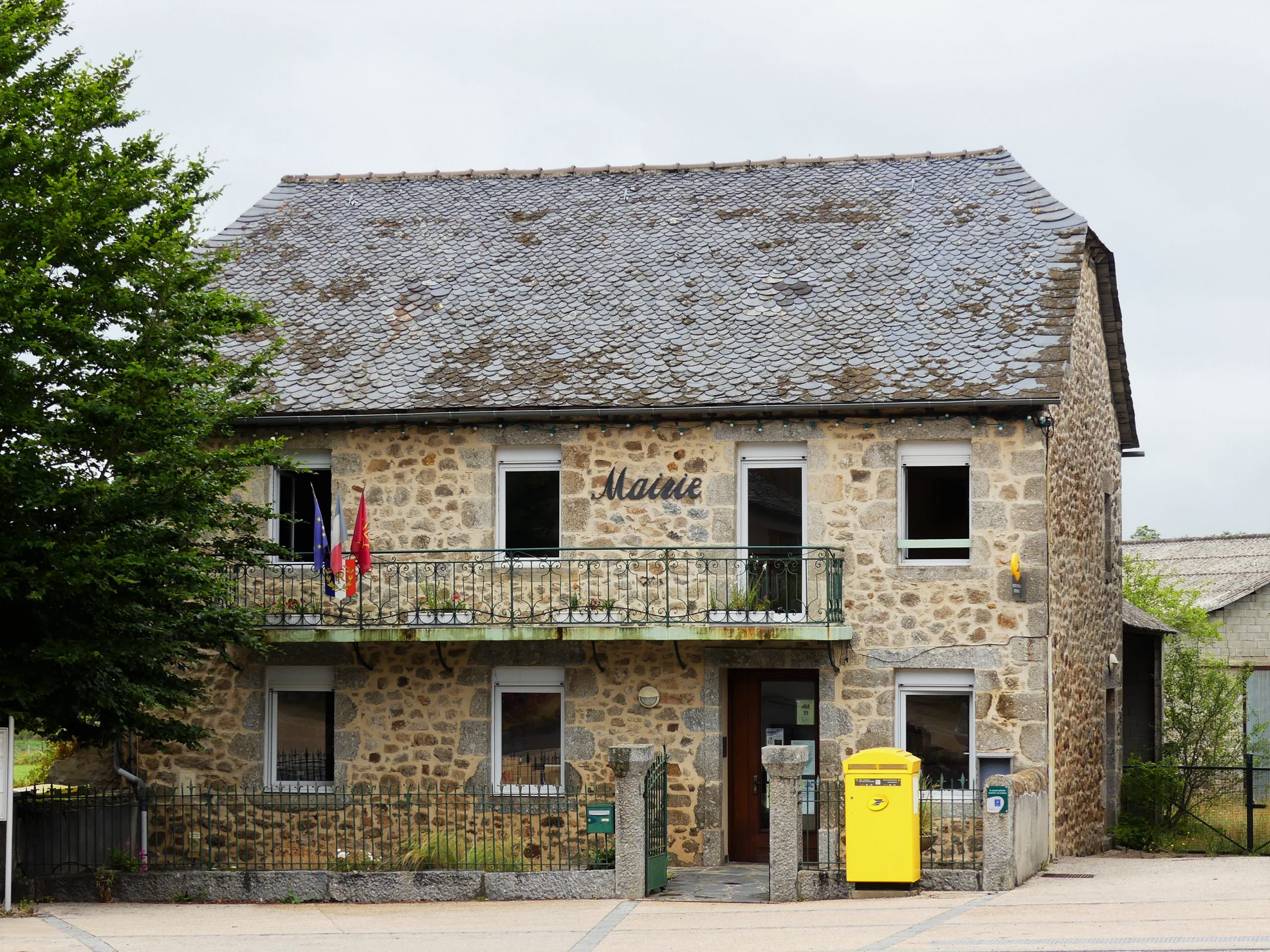 Lire la suite à propos de l’article Changement de secrétaire de Mairie